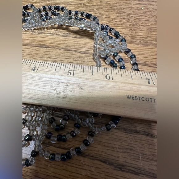 Handcrafted Seed Bead Choker Necklace - Picture 4 of 4